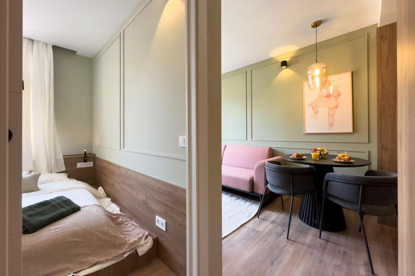 Oasis Suites Near Picasso Museum Барселона Экстерьер фото